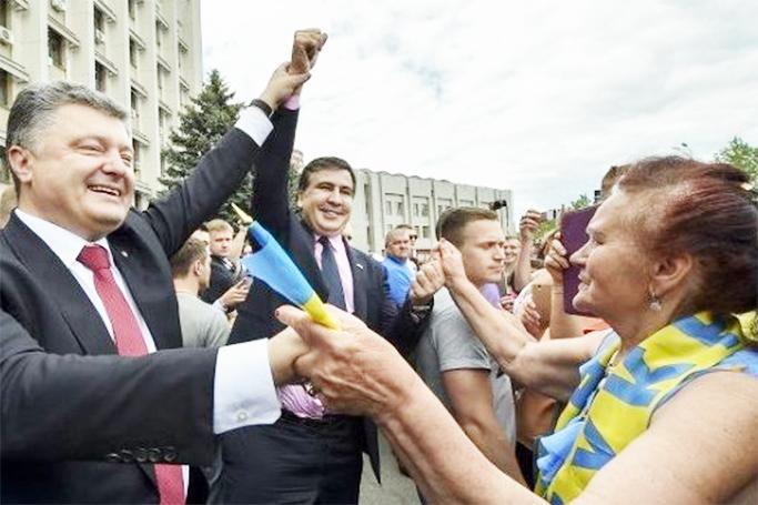 «Saakaşvili Poroşenkonu şantaj edir»
