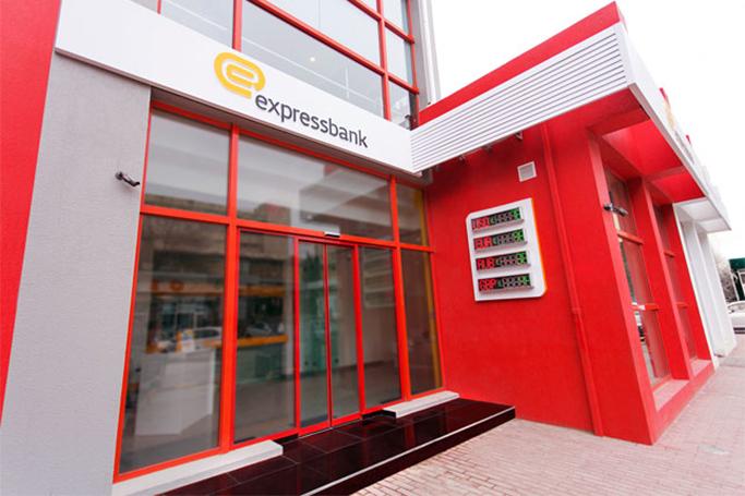 «Expressbank» zamini tutdura bilmədi