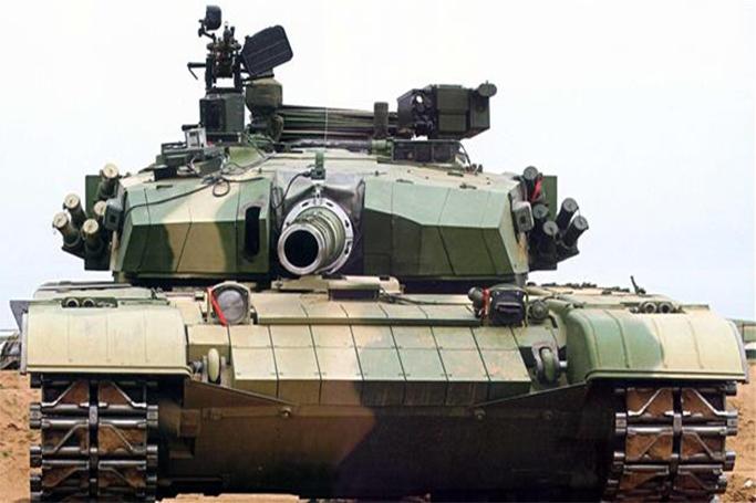 Rusiya tankları ilə Avropanı «əzə» bilər