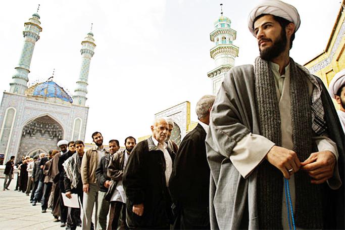 «İranda seçkilər əsasən ali dini liderin nəzarəti ilə yönləndirilir»