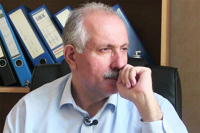 Dörd tanınmış jurnalist Mehman Əliyevə zamin durur