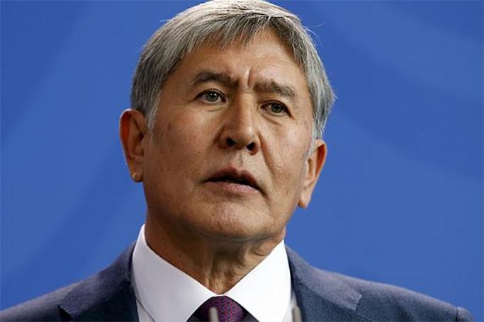 Atambayev 100 milyon dollara yox dedi