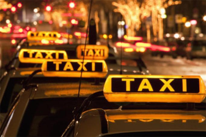 Paytaxtın taksi sistemində xaos