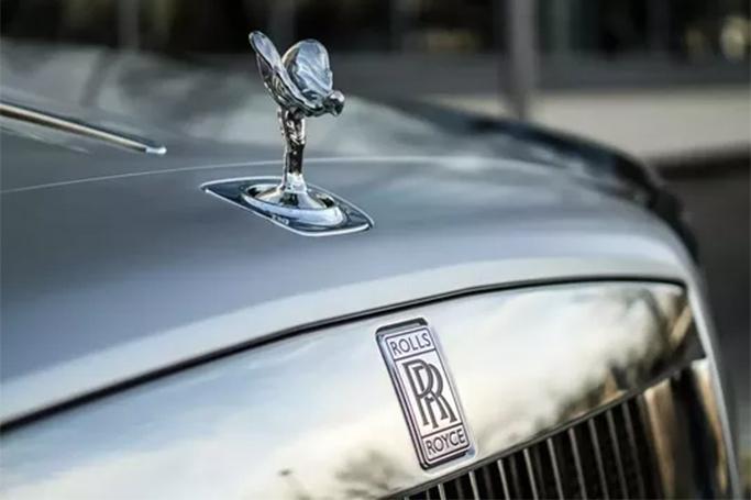 “Rolls Royce”da kütləvi ixtisarlar