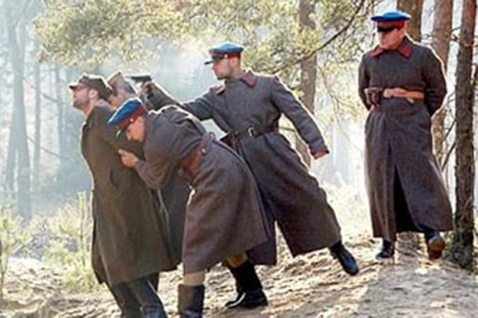 “Siyasətçiləri və fəalları öldürmək”