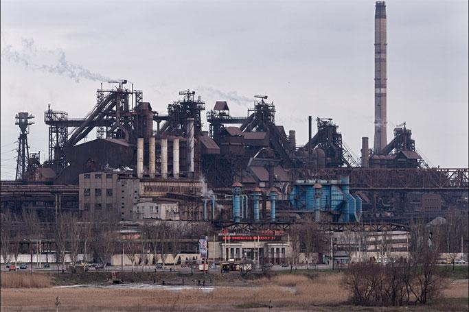 Mariupol döyüşür...