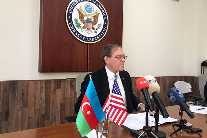 “Putin sərhəd tanımır”