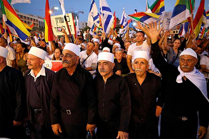 Şiə, ərəb və İsraillə dost