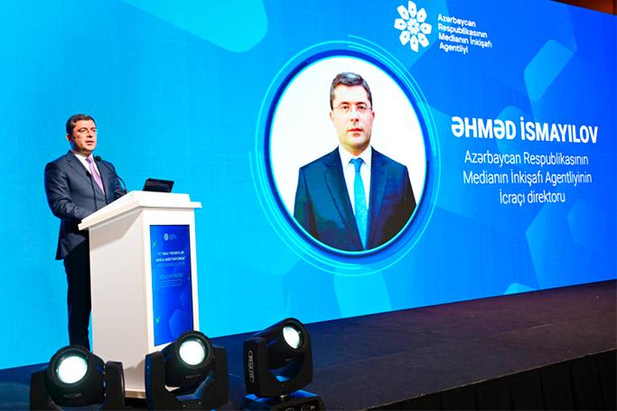 “İctimai proseslər media müstəvisində”