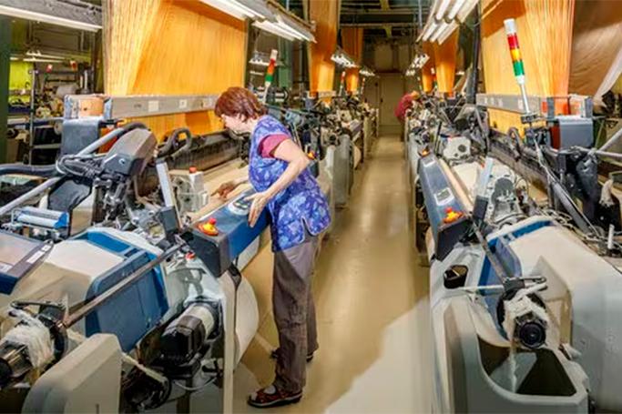 142 illik tekstil fabriki iflas etdi