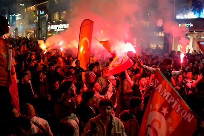 Berlində “Qalatasaray” çılğınlığı