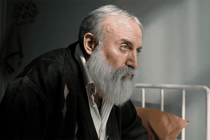 Kral uduzdu