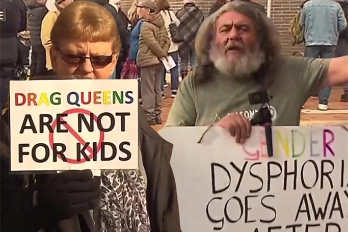 Valideynlərin LGBTQ üsyanı