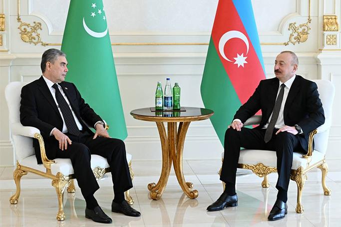 Berdiməhəmmədov Bakıya “Dostluq” üçün gəlib