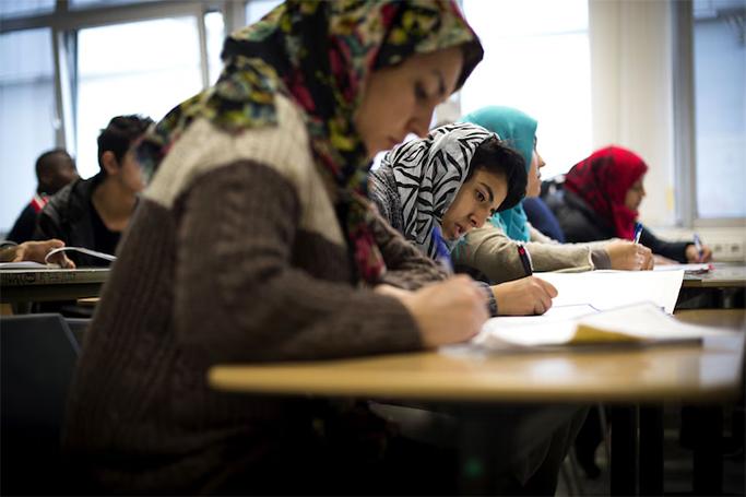 Ən böyük yardım qadın təşkilatına verilib