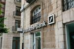 Bank işçisi müştərinin pulunu oğurlayıb